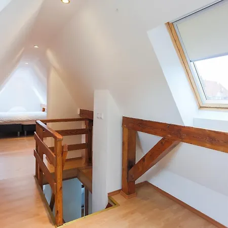 - Rubin I Lejlighed *